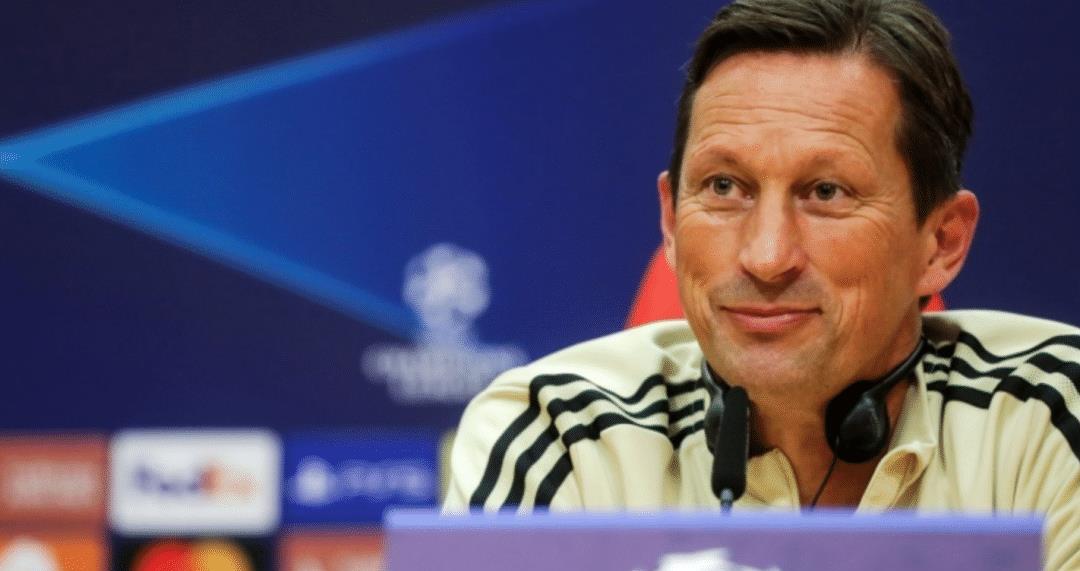 各位读者, img, 与足协坚守 各位读者, img, 与足协坚守