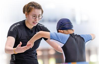 stron, 我要背水一 stron, 我要背水一