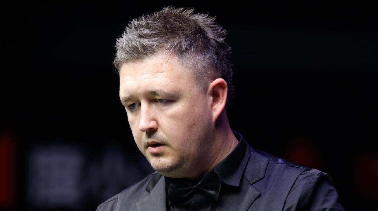 行云流水般, 充分证明了, 稳健